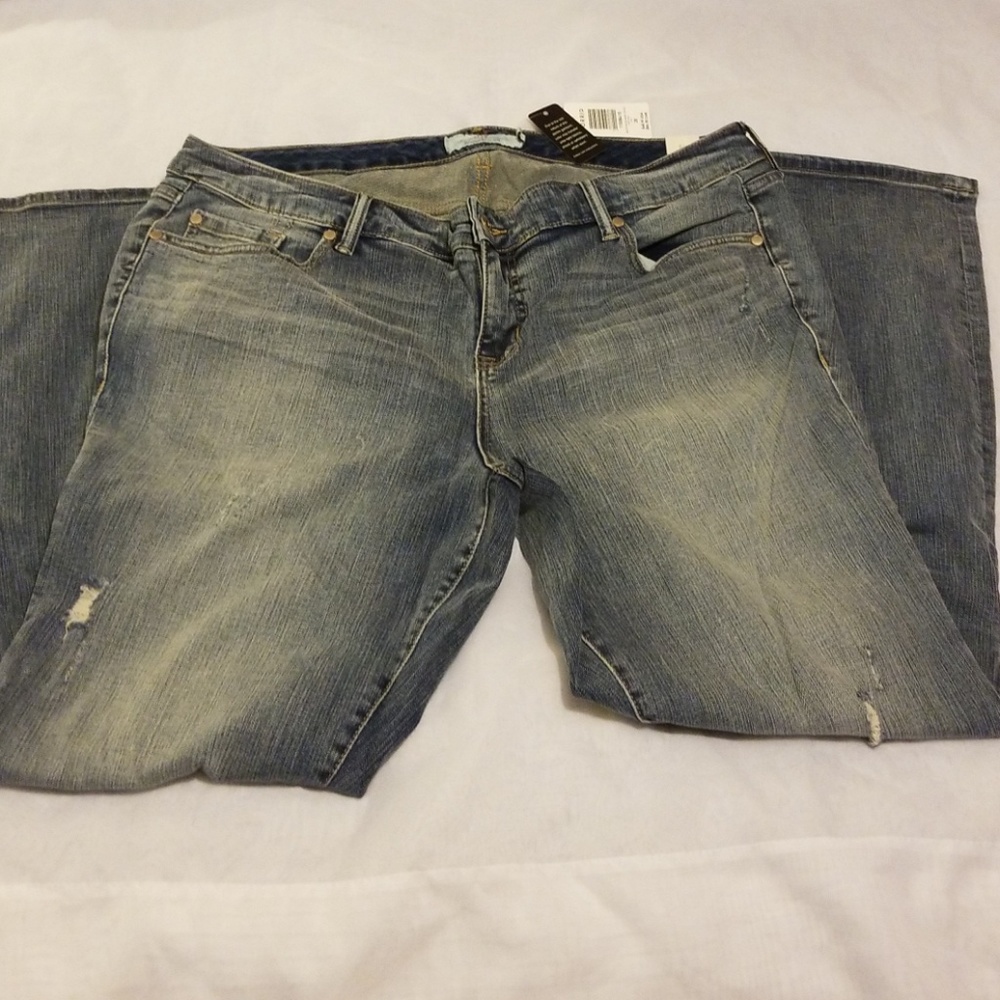 Torrid relaxed size 20 medium wash boyfriend jeans
